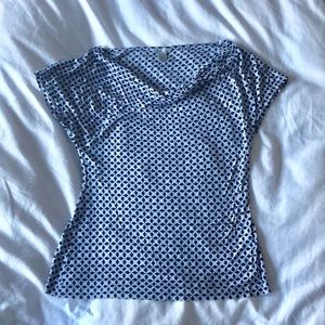 H&M scoop next short sleeve top